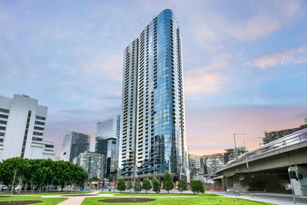 13D Central, City View, Near Yara With Free Parking, Tramstop Apartment Melbourne Luaran gambar